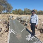 اجرای طرح احداث کانال آبیاری باباکیان به طول 150 متر در روستای خلیلی