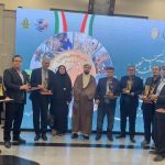 از نمونه های ملی بخش کشاورزی فارس تجلیل شد